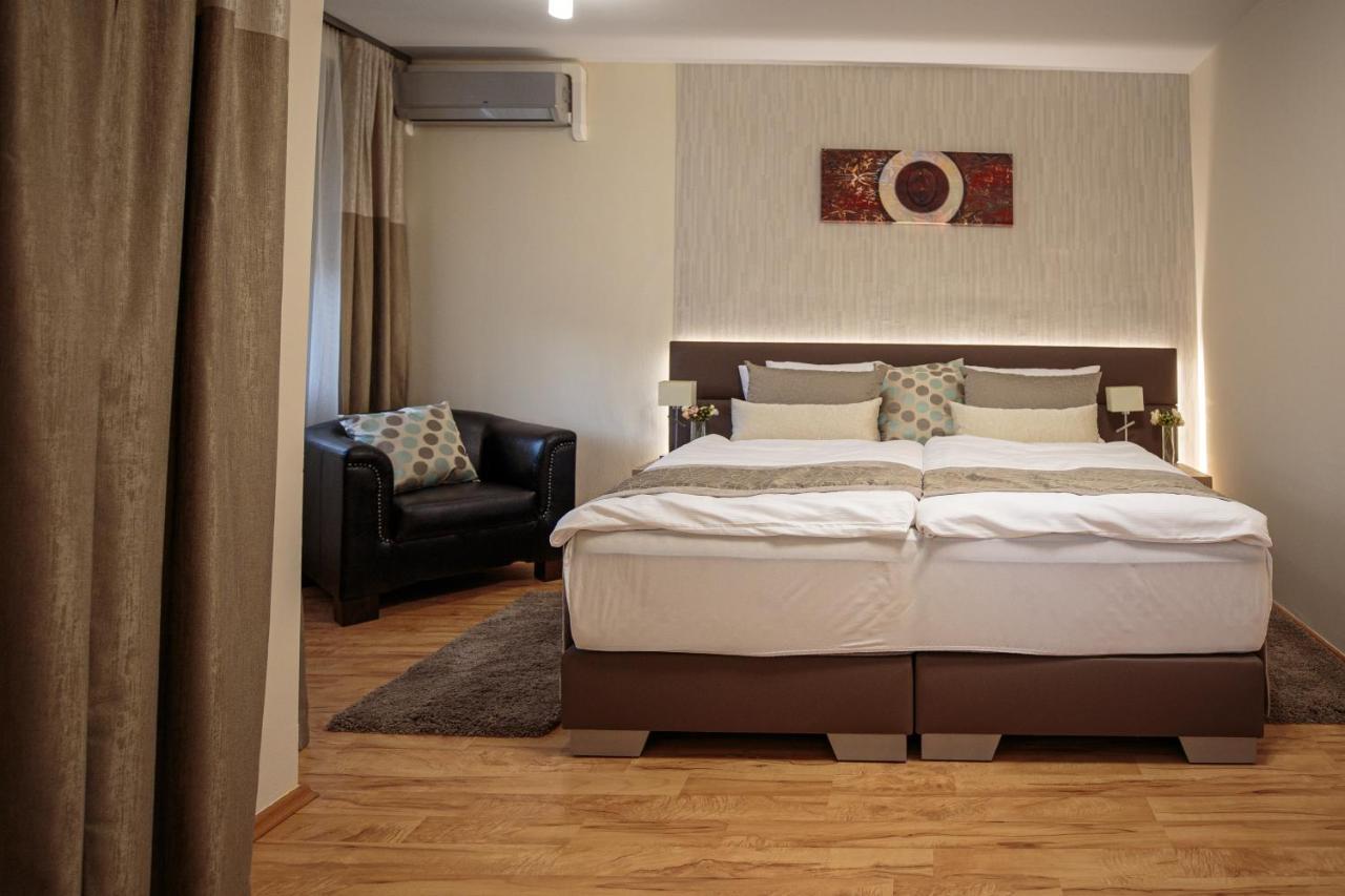 Mokka Apartments 미슈콜츠 외부 사진