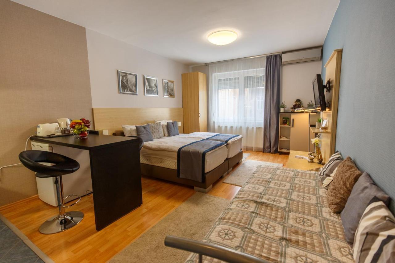 Mokka Apartments 미슈콜츠 외부 사진
