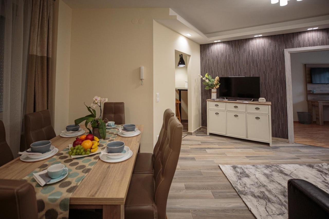 Mokka Apartments 미슈콜츠 외부 사진