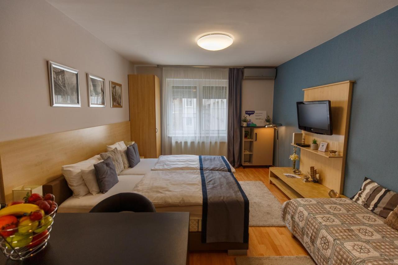 Mokka Apartments 미슈콜츠 외부 사진