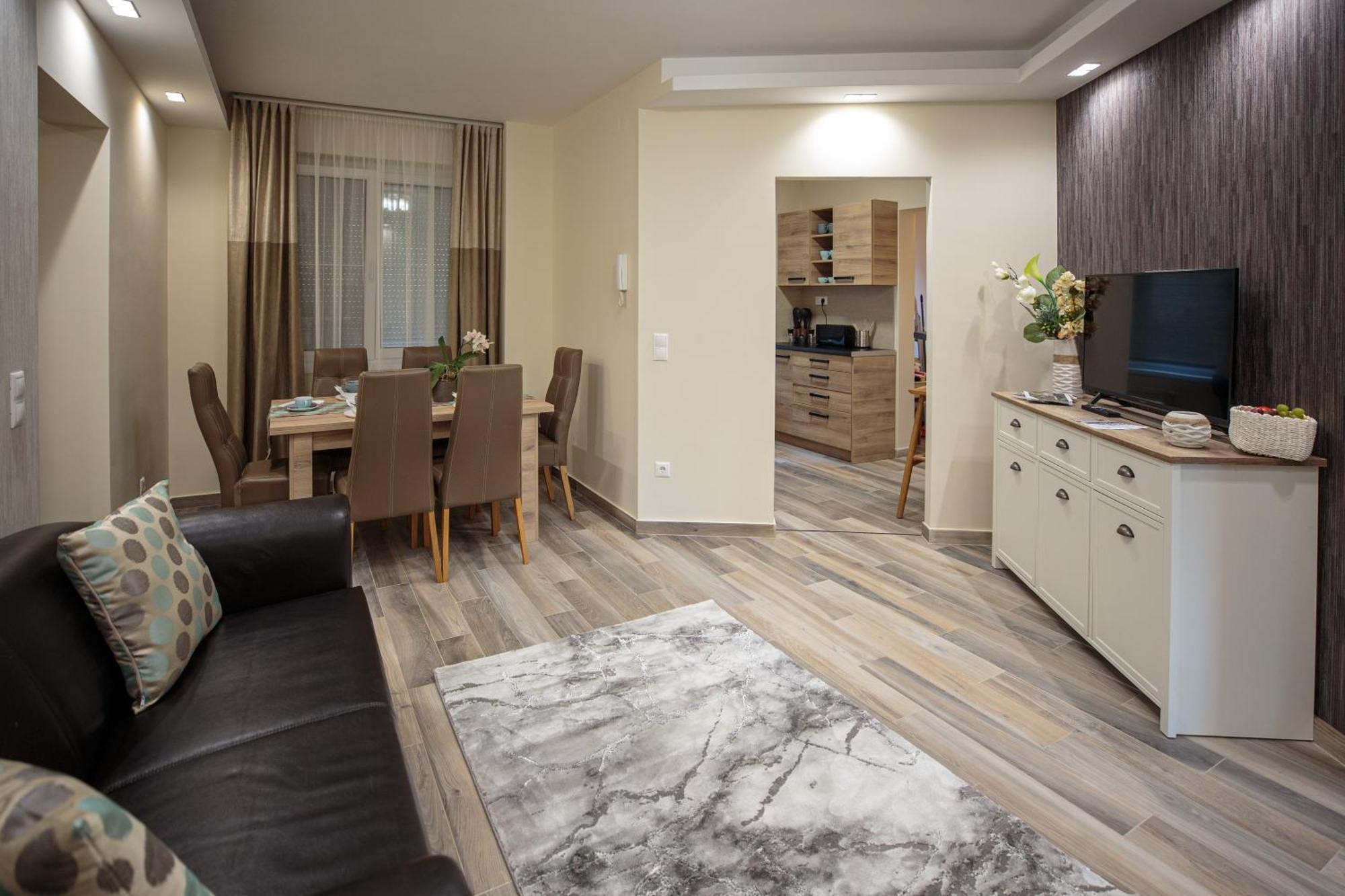 Mokka Apartments 미슈콜츠 외부 사진