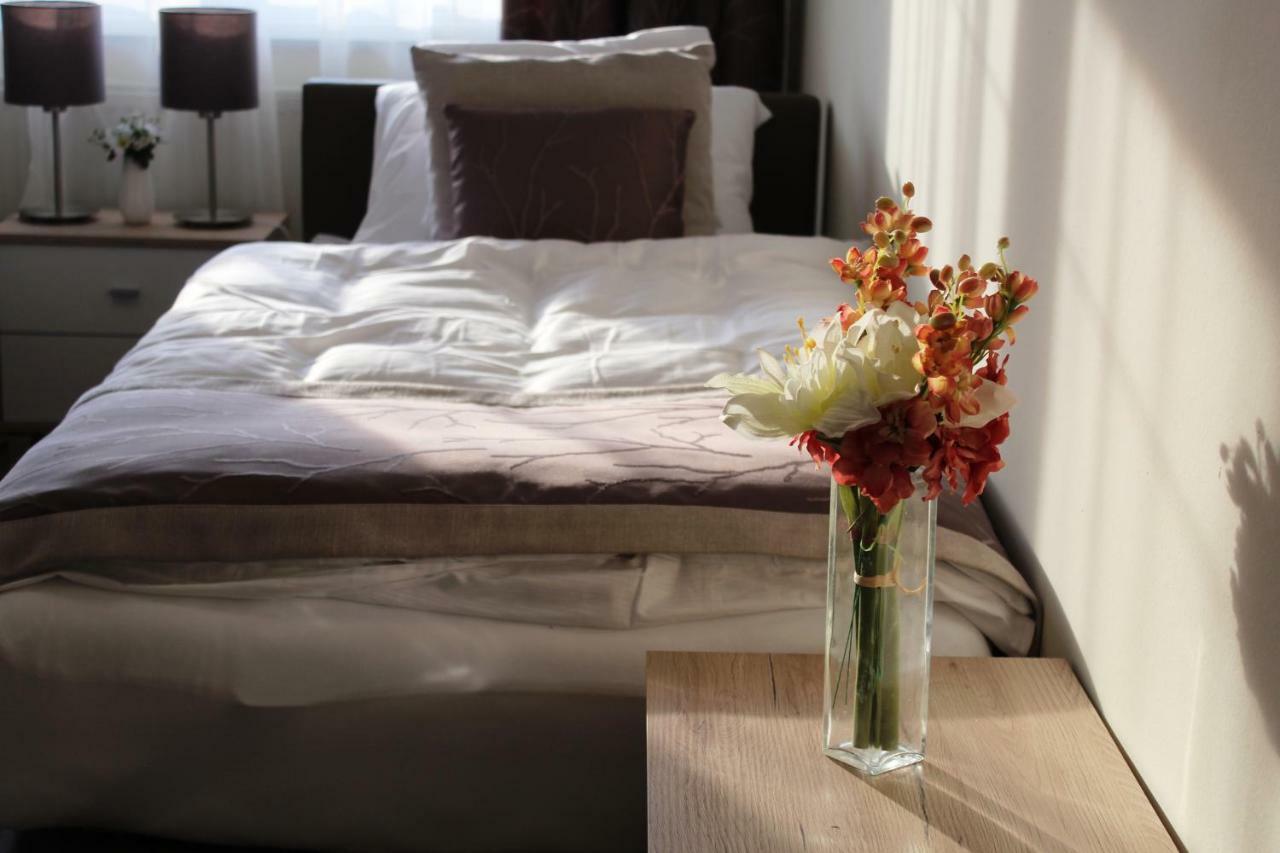 Mokka Apartments 미슈콜츠 외부 사진