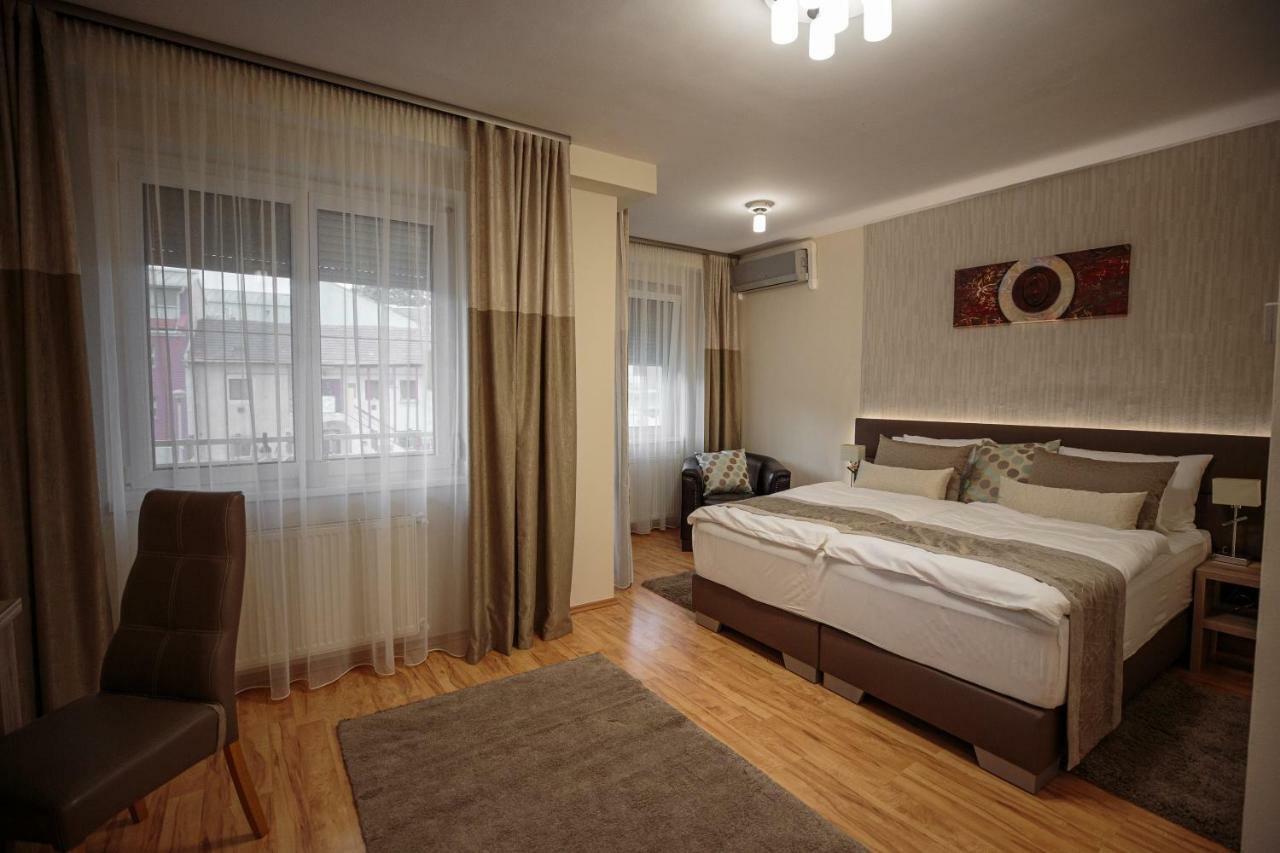 Mokka Apartments 미슈콜츠 외부 사진