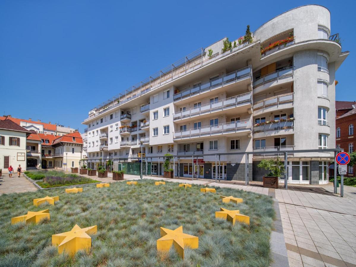Mokka Apartments 미슈콜츠 외부 사진